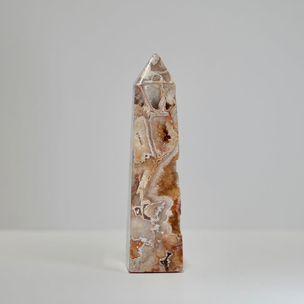 Agate Tower with Natural Quartz/Chalcedony Geodes #111