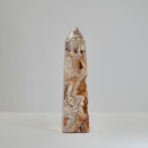 Agate Tower with Natural Quartz/Chalcedony Geodes #111