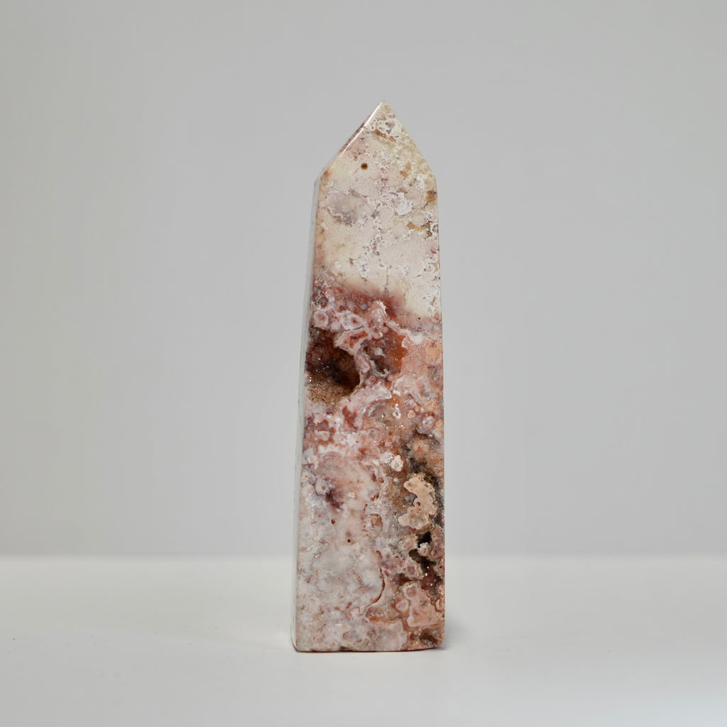 Agate Tower with Natural Quartz/Chalcedony Geodes #118