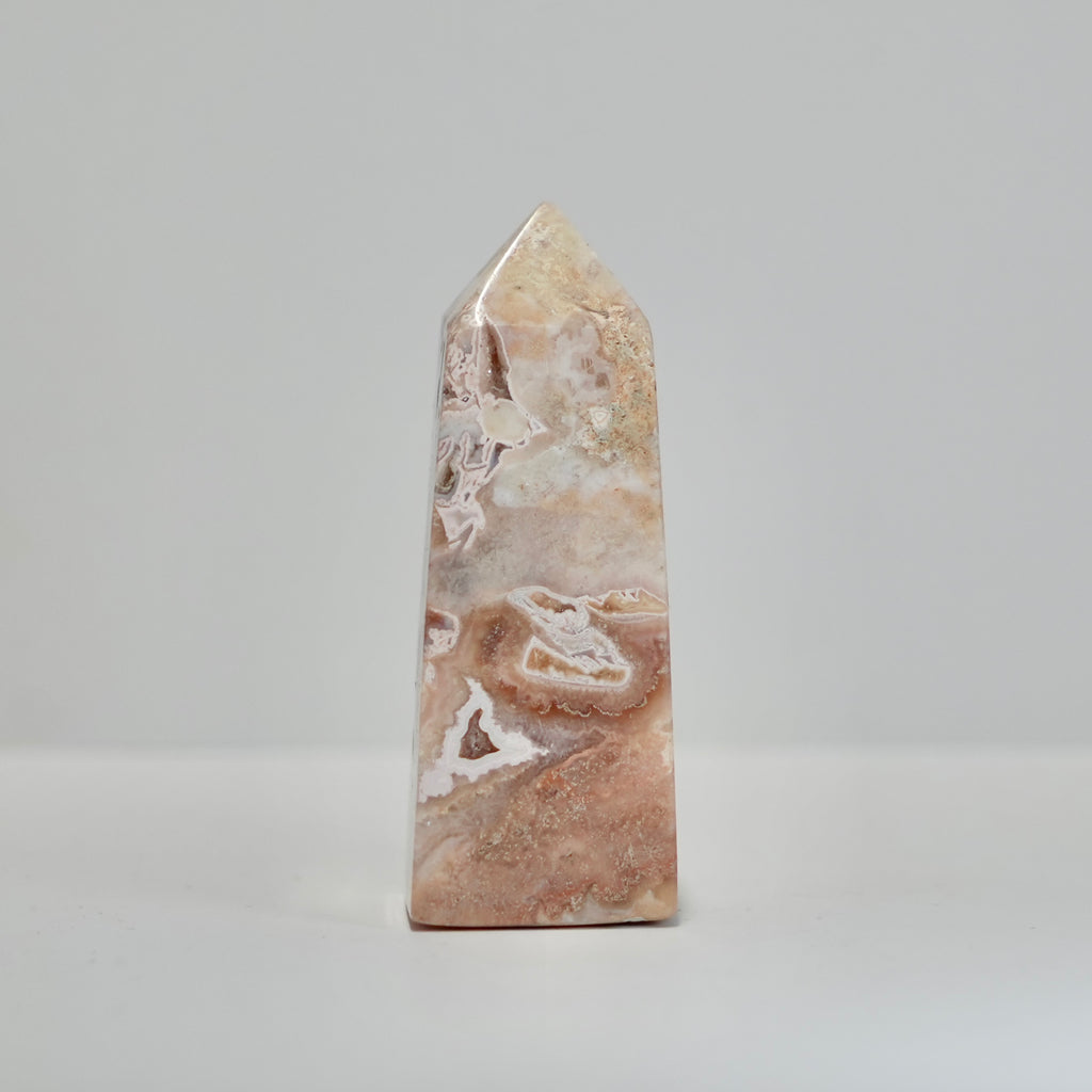 Agate Tower with Natural Quartz/Chalcedony Geodes #120